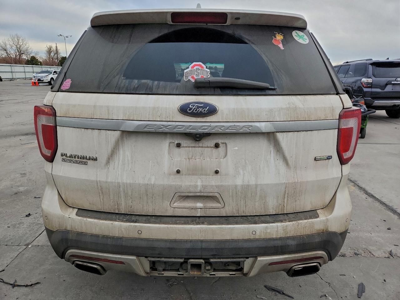 2017 Ford Explorer Platinum