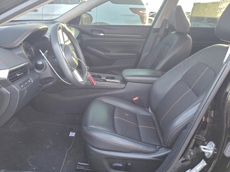 2021 Nissan Altima sr