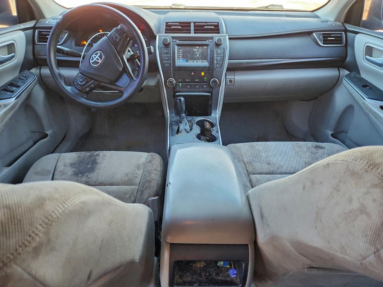 2015 Toyota Camry le