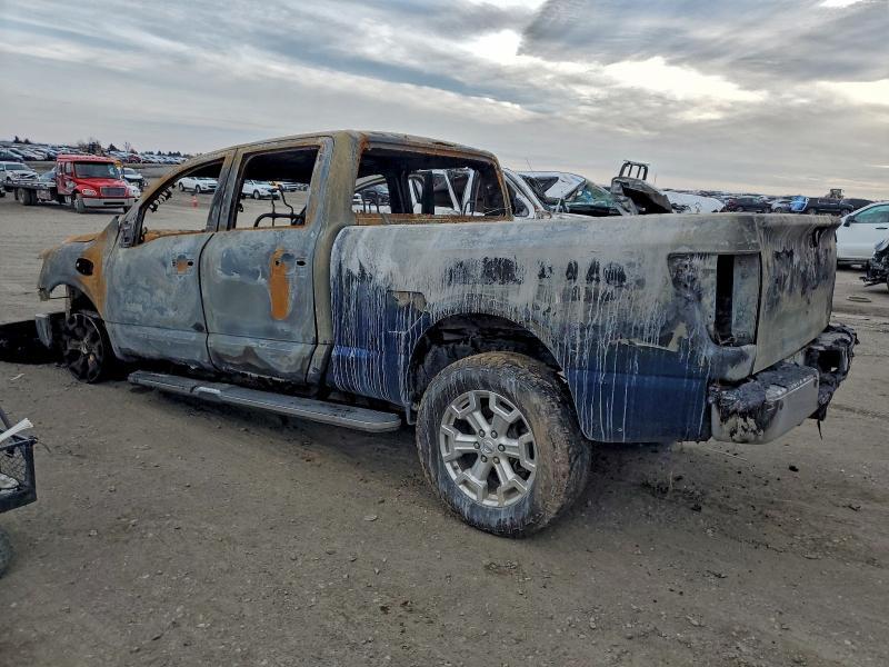 2016 Nissan Titan xd sl