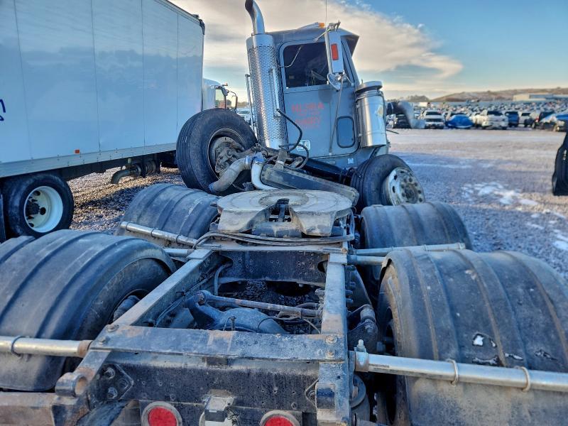 1996 Freightliner Conventional Semi Truck