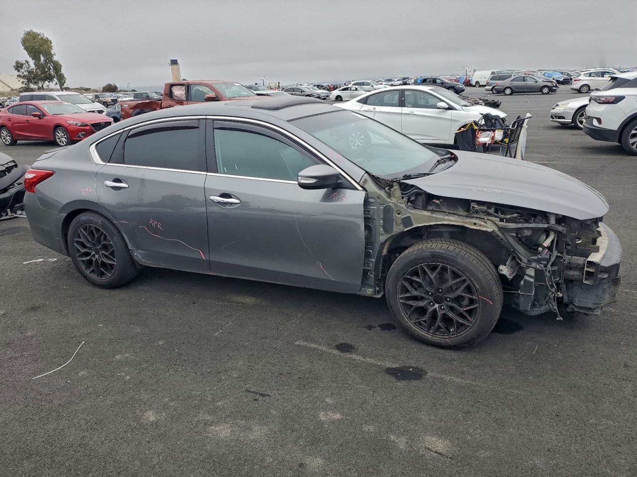 2017 Niss Altima 2.5