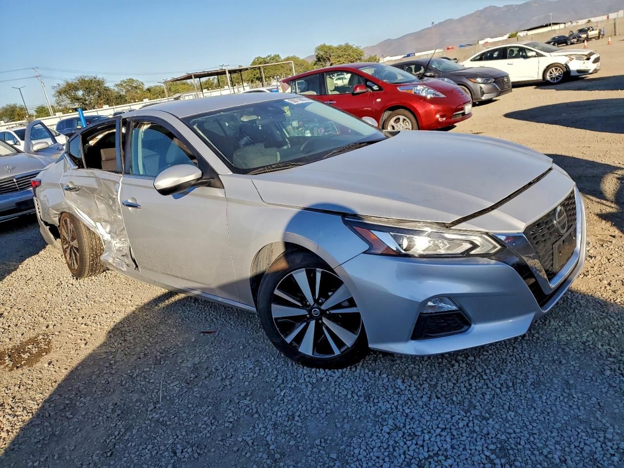 2022 Nissan Altima sv