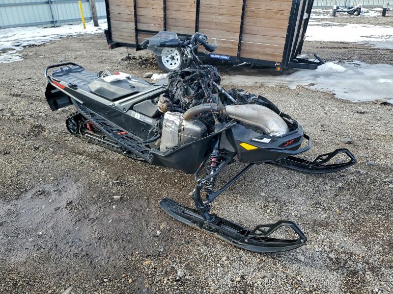 2021 Renegade 2021 SKI-DOO Snowmobile