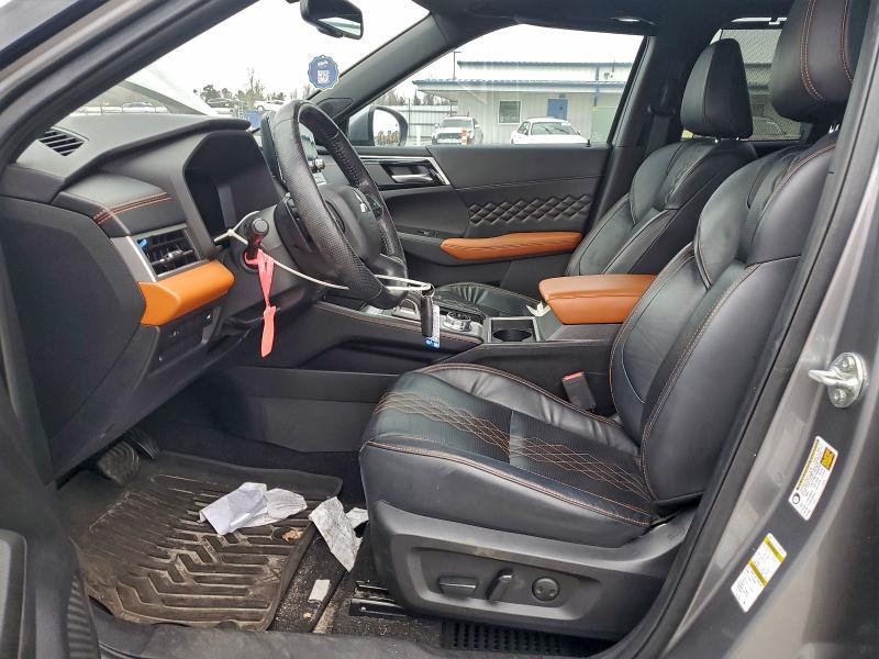 2022 Mitsubishi Outlander sel