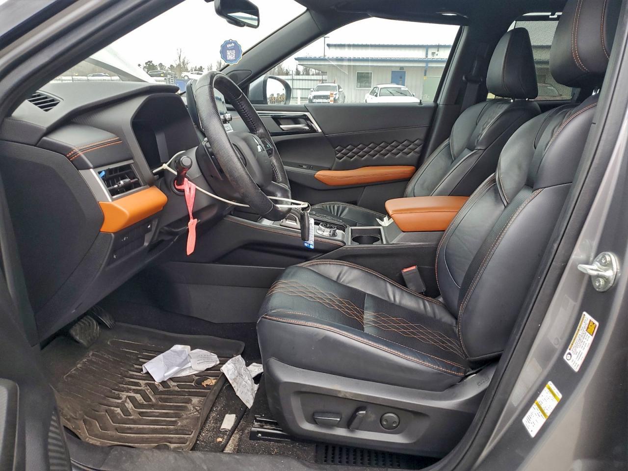 2022 Mitsubishi Outlander sel