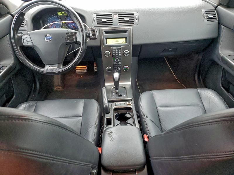 2009 Volvo V50 T5