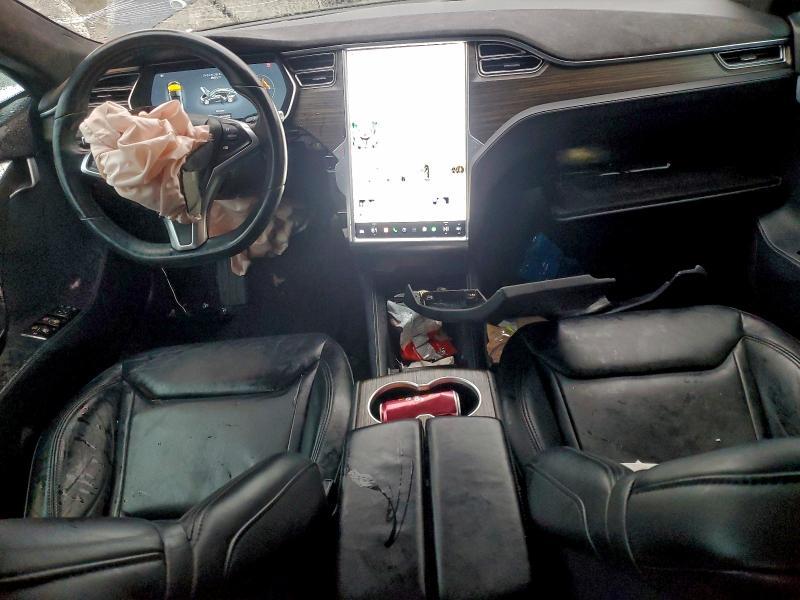 2015 Tesla Model s 85D
