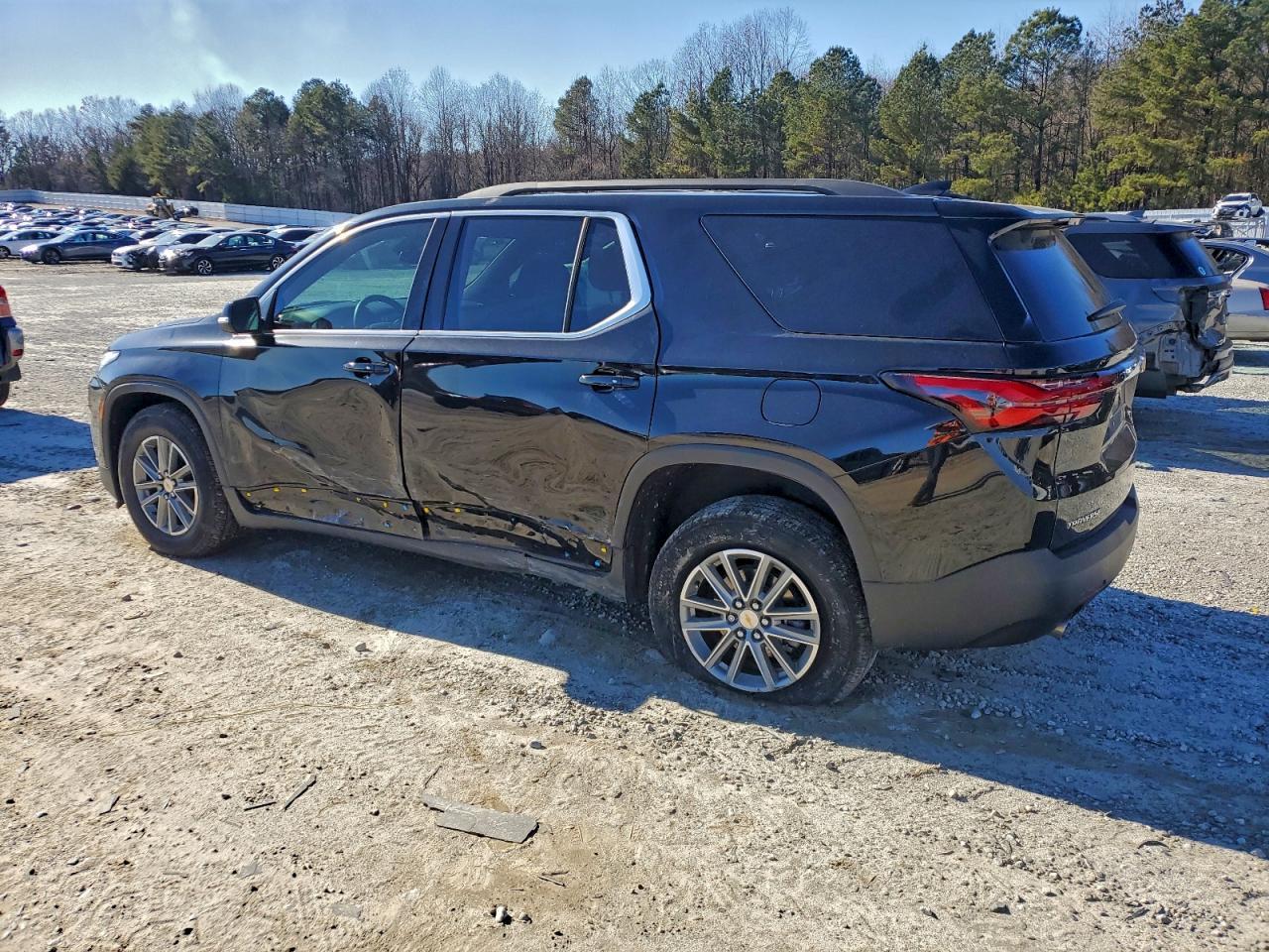 2023 Chevrolet Traverse lt