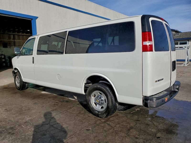 2024 Chevrolet Express G3500 lt
