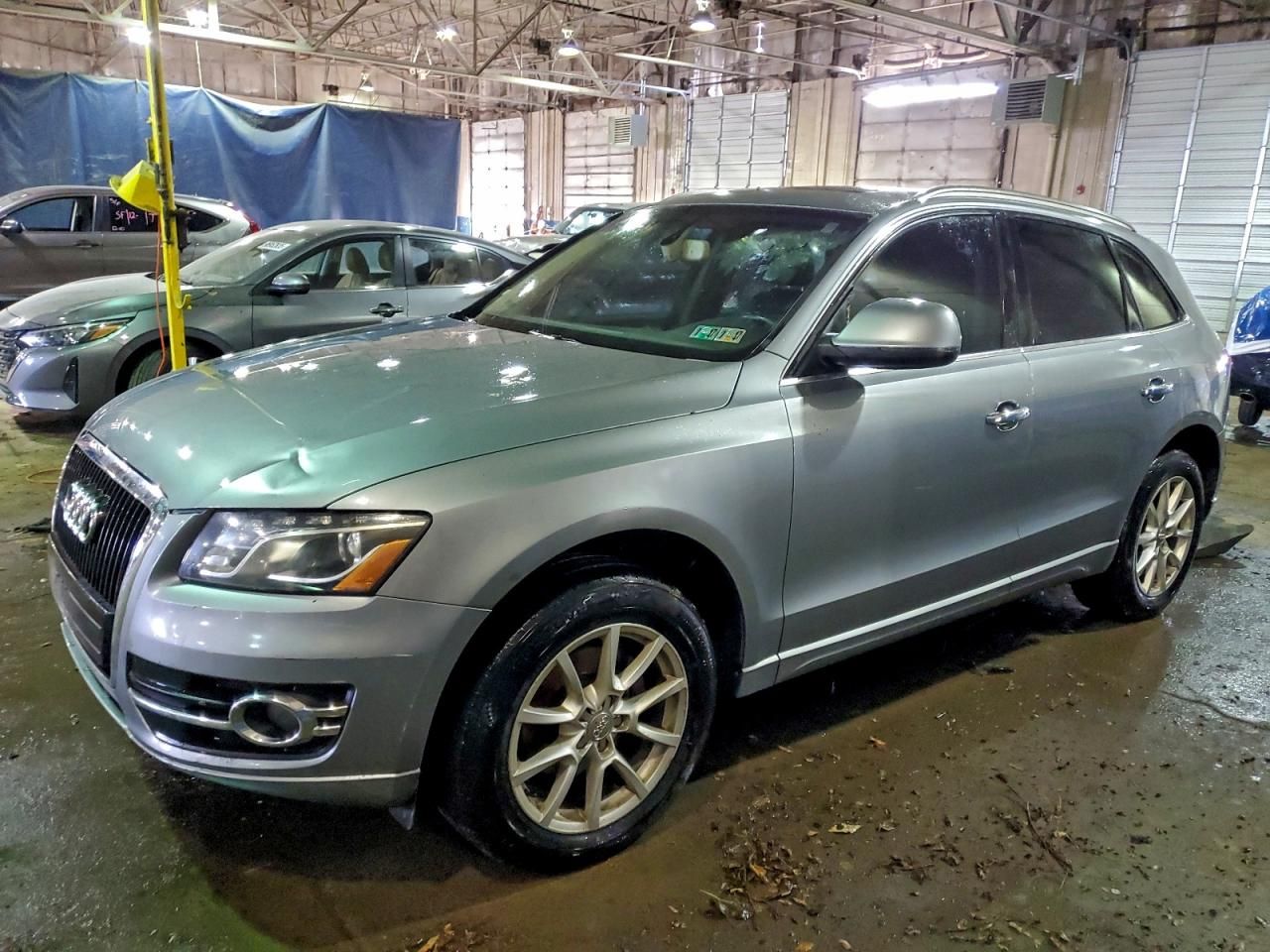 2010 Audi Q5 Premium Plus