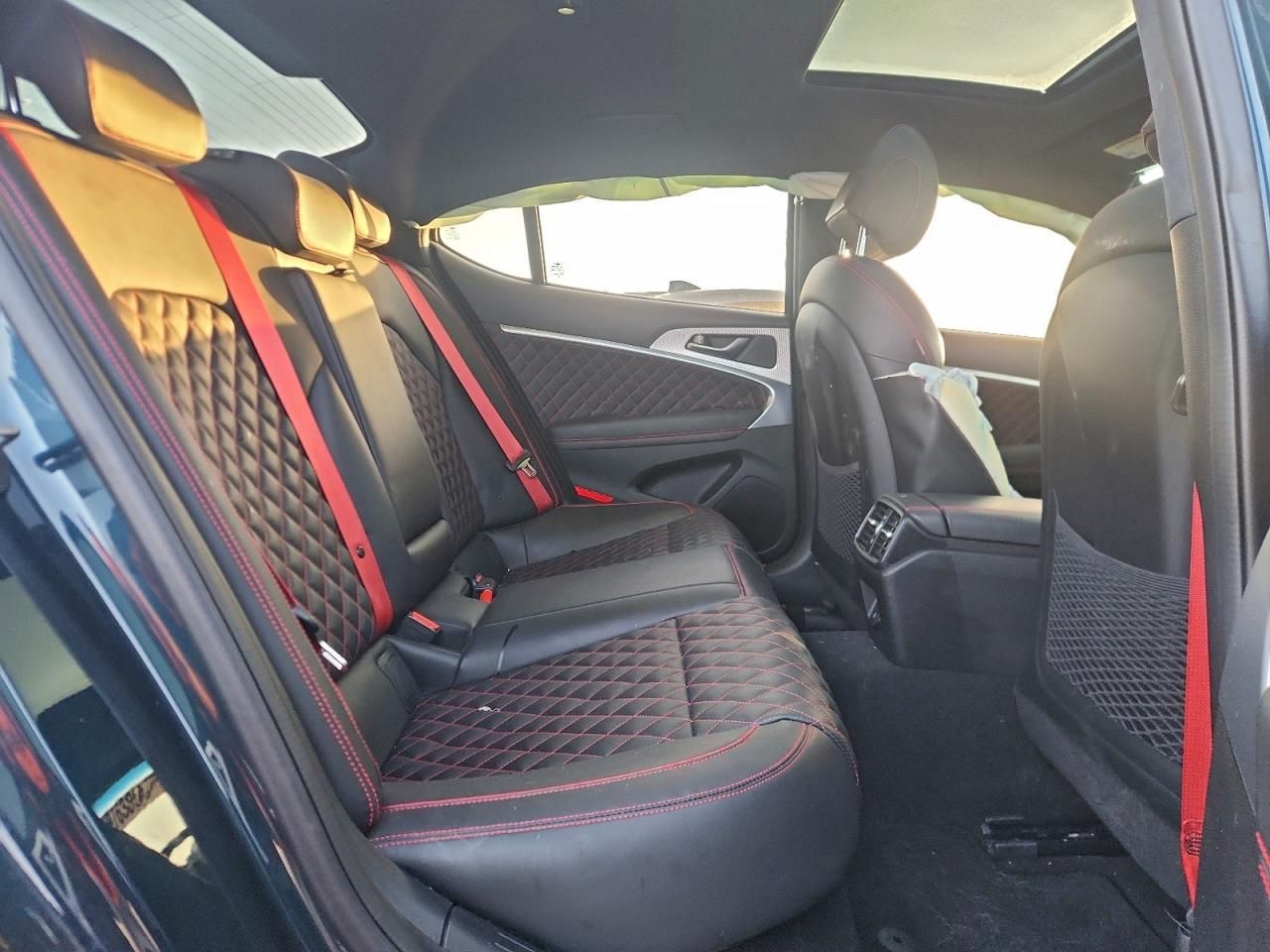 2022 Genesis G70 Base