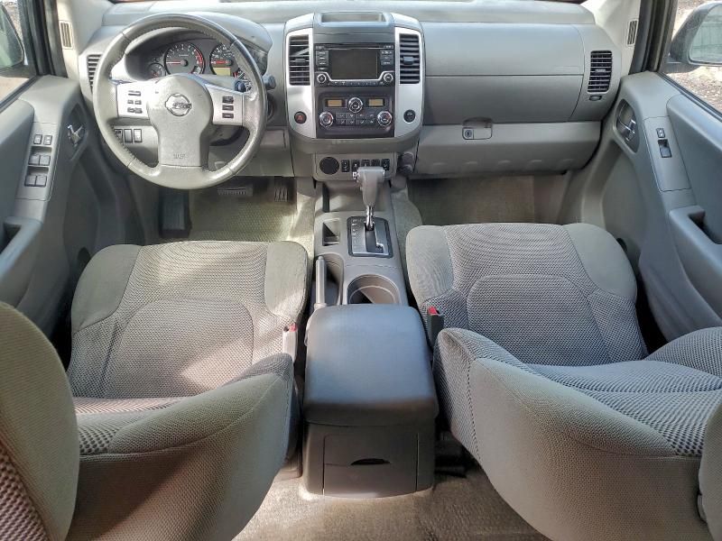 2016 Nissan Frontier s