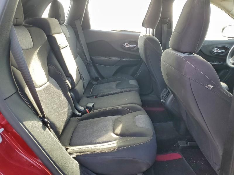 2014 Jeep Cherokee Sport