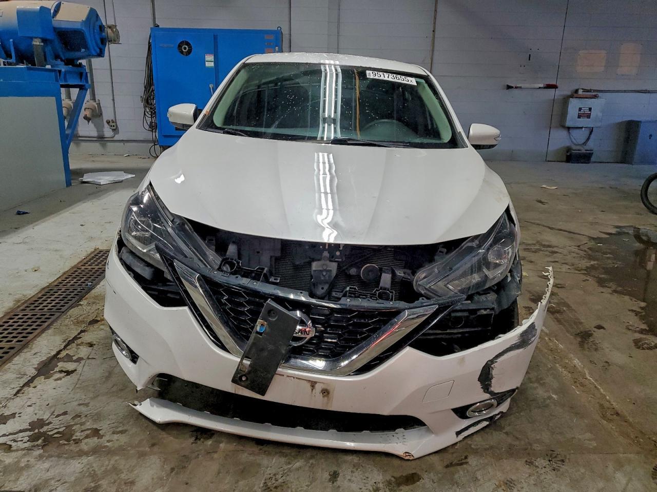 2017 Niss Sentra s