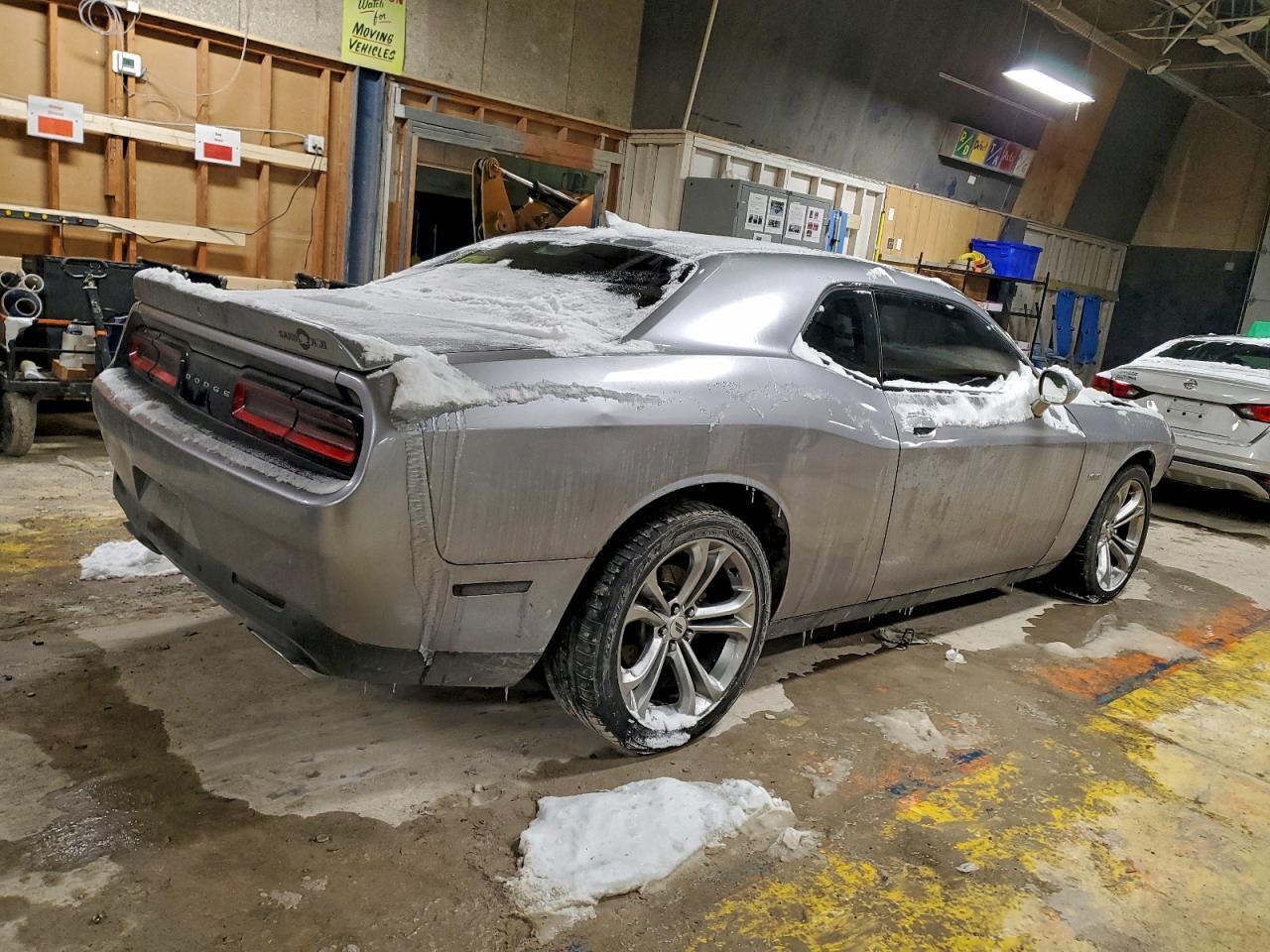 2015 Dodge Challenger sxt Plus