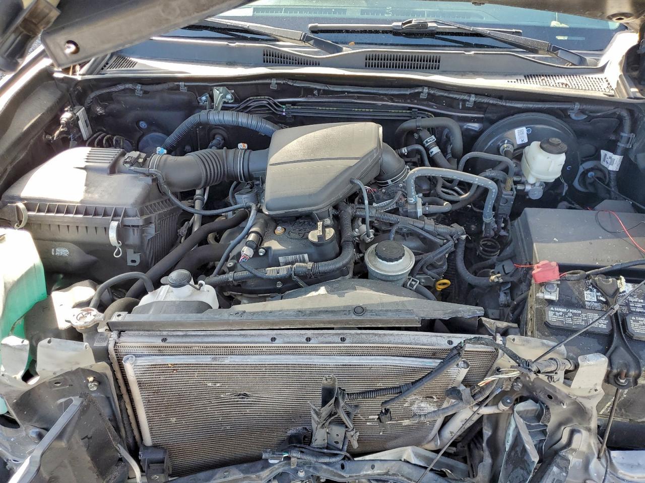 2022 Toyota Tacoma SR