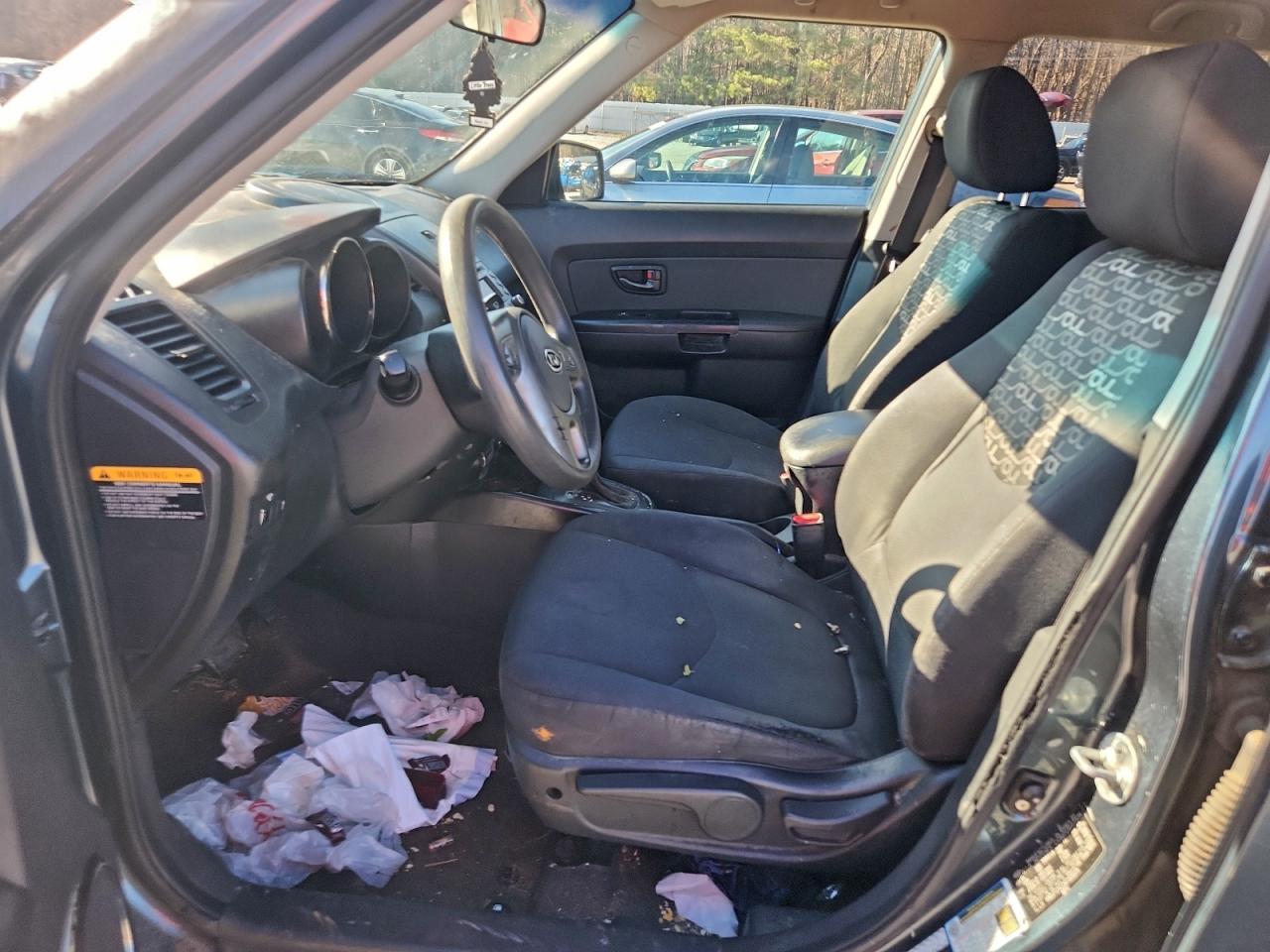 2011 KIA Soul +