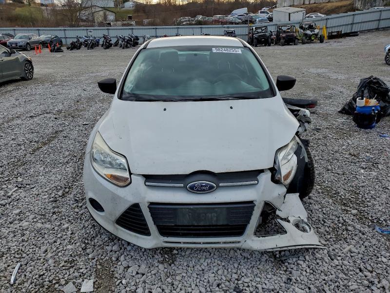 2014 Ford Focus s