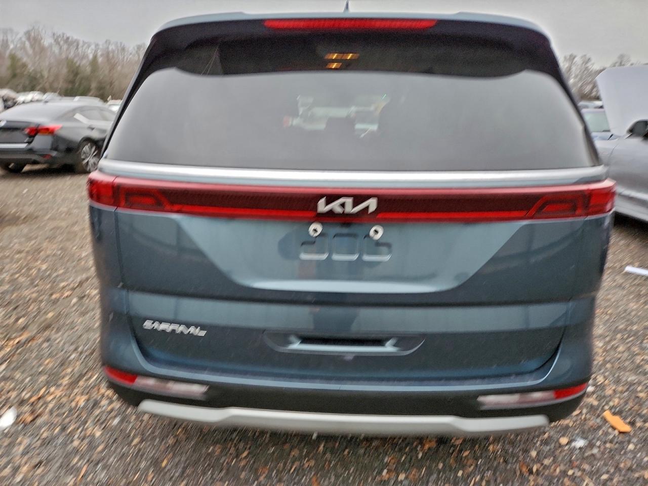 2024 KIA Carnival ex