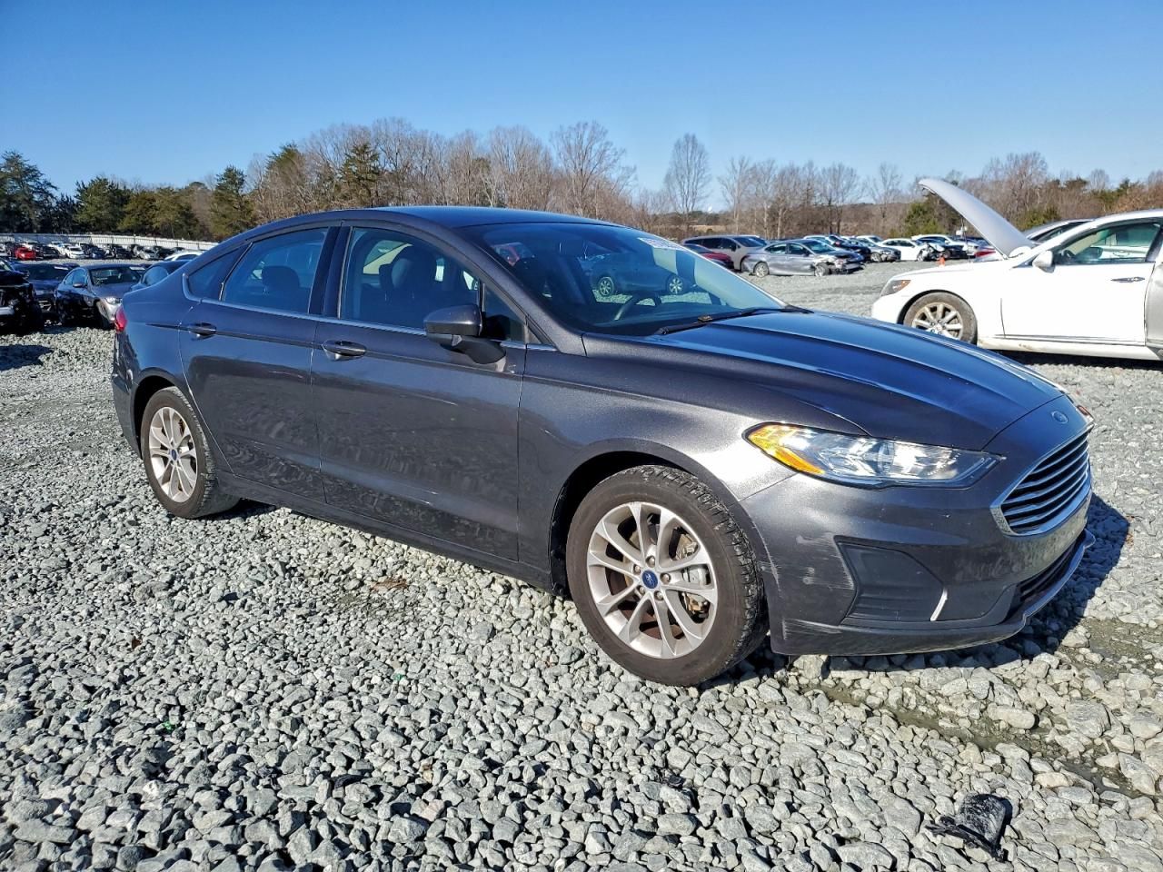2020 Ford Fusion se
