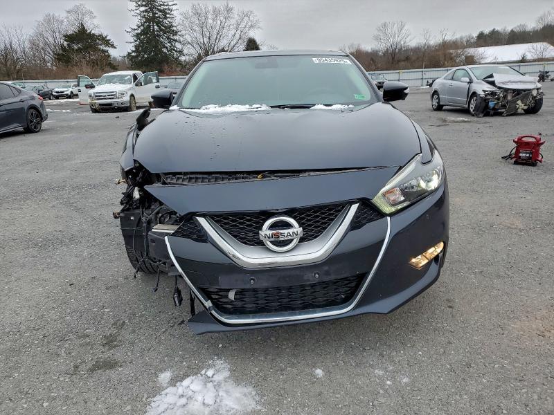 2017 Niss Maxima