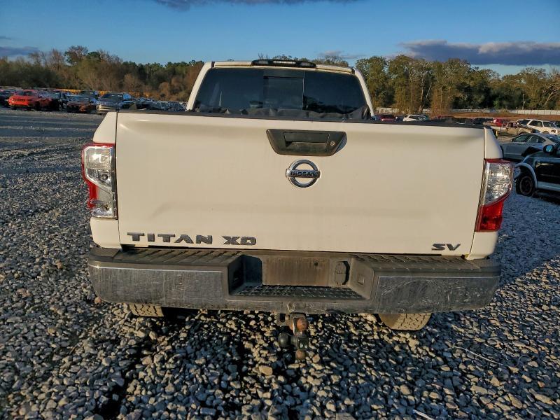 2017 Nissan Titan xd s