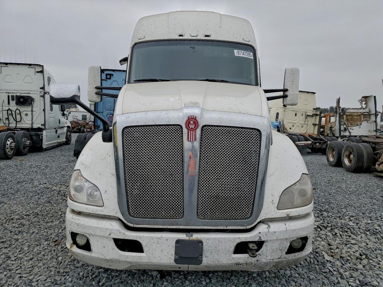 2022 Kenworth T680 Semi Truck