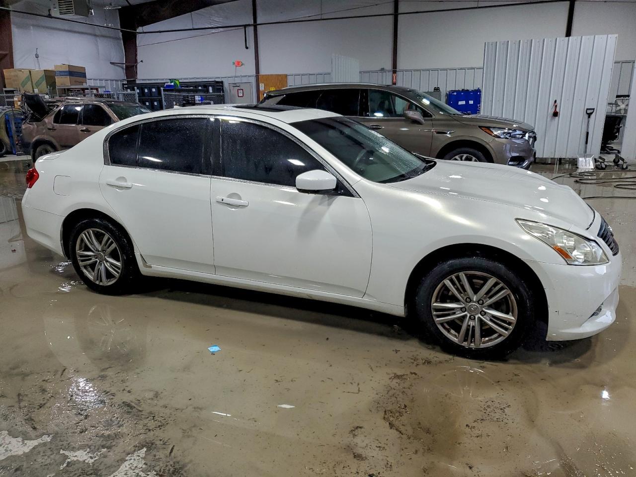 2012 Infiniti G25