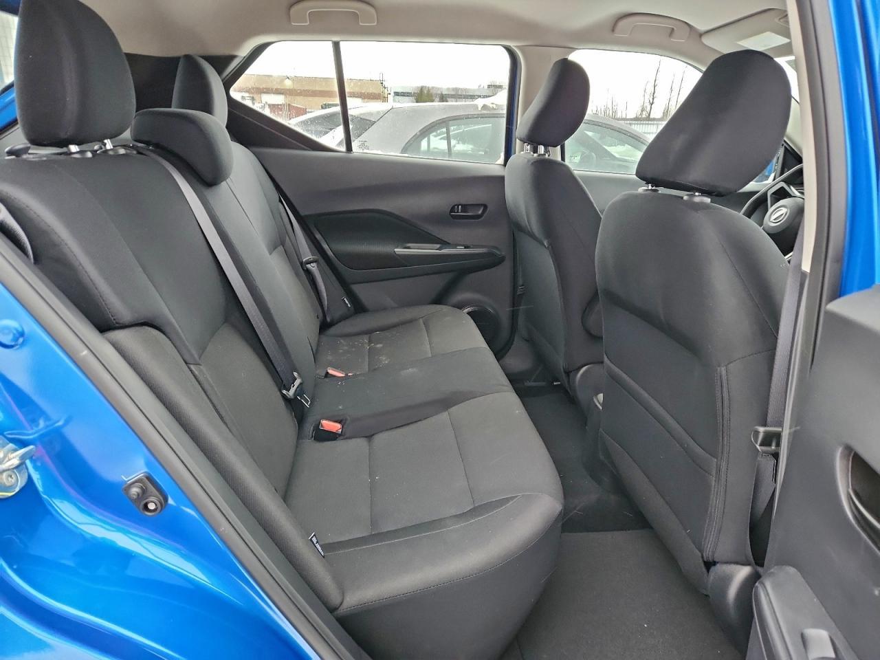 2025 Nissan Kicks Play s