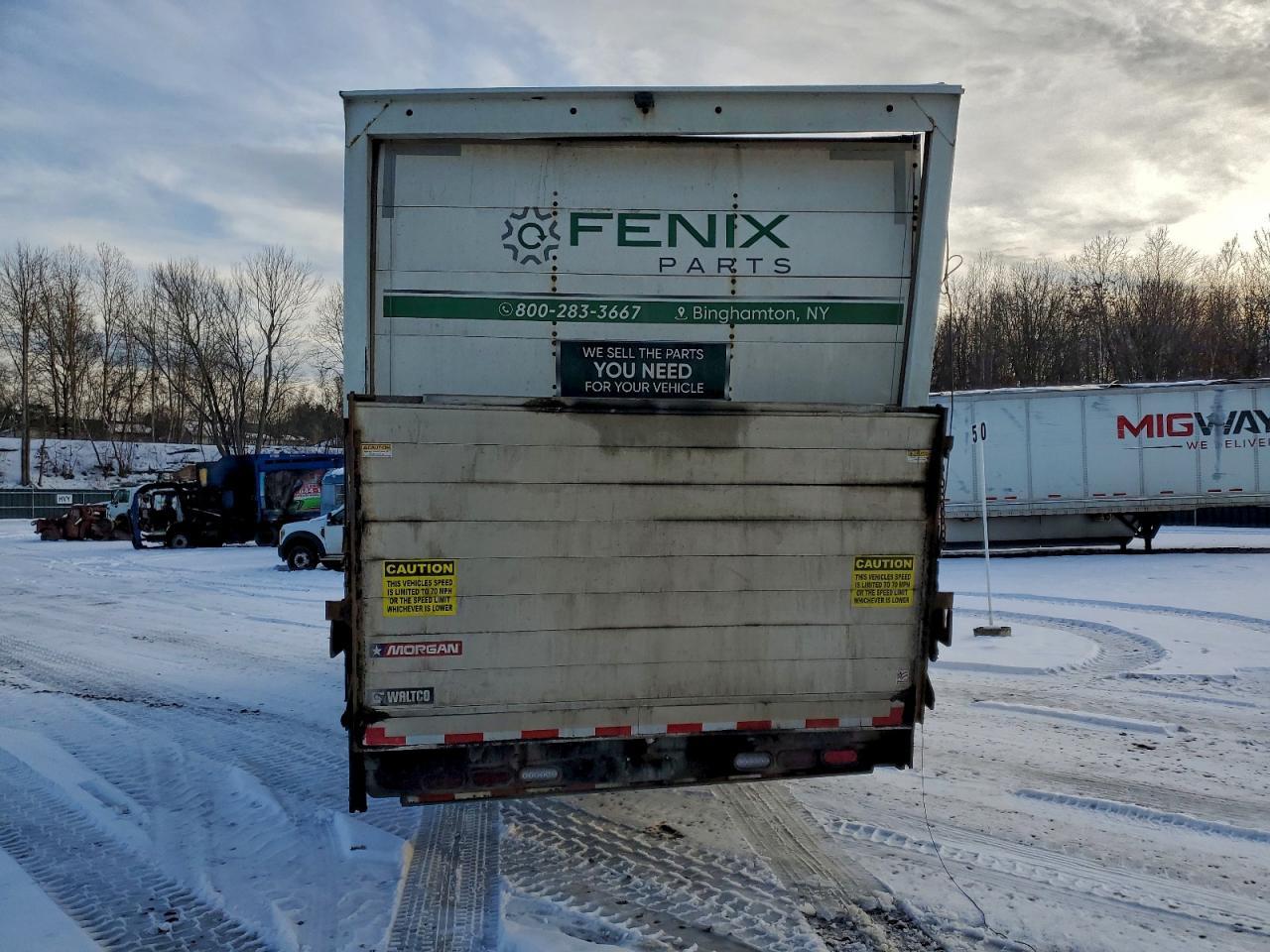 2022 Isuzu NQR BOX Truck