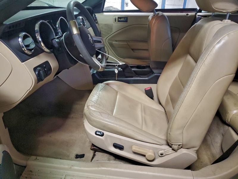 2005 Ford Mustang