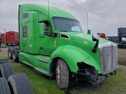 Camiones salvage sin ofertas aún a la venta en subasta: 2022 Kenworth T680 Semi Truck