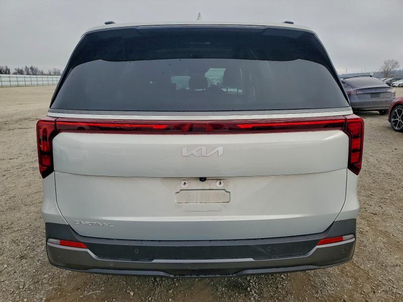 2025 KIA Carnival sx