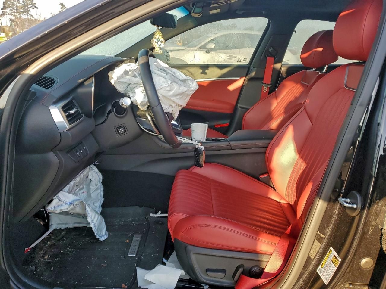 2025 Genesis G70 Base