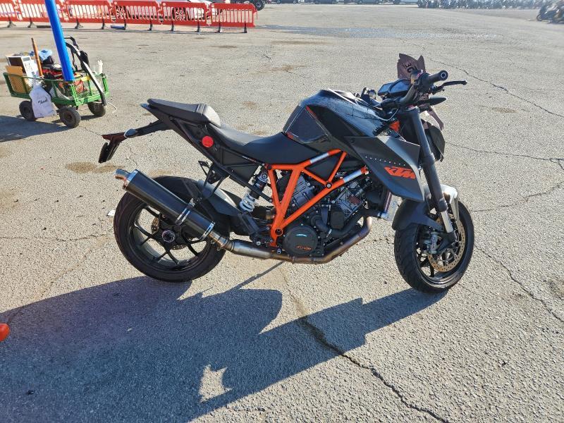 2015 KTM 1290 Super Duke R