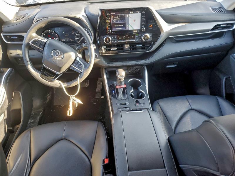 2021 Toyota Highlander xle