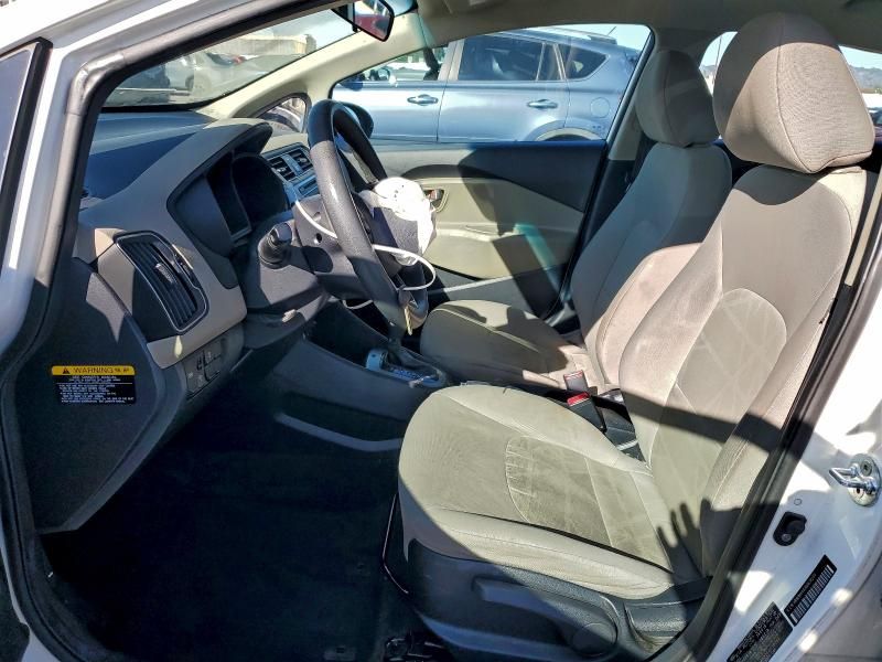 2016 KIA Rio lx