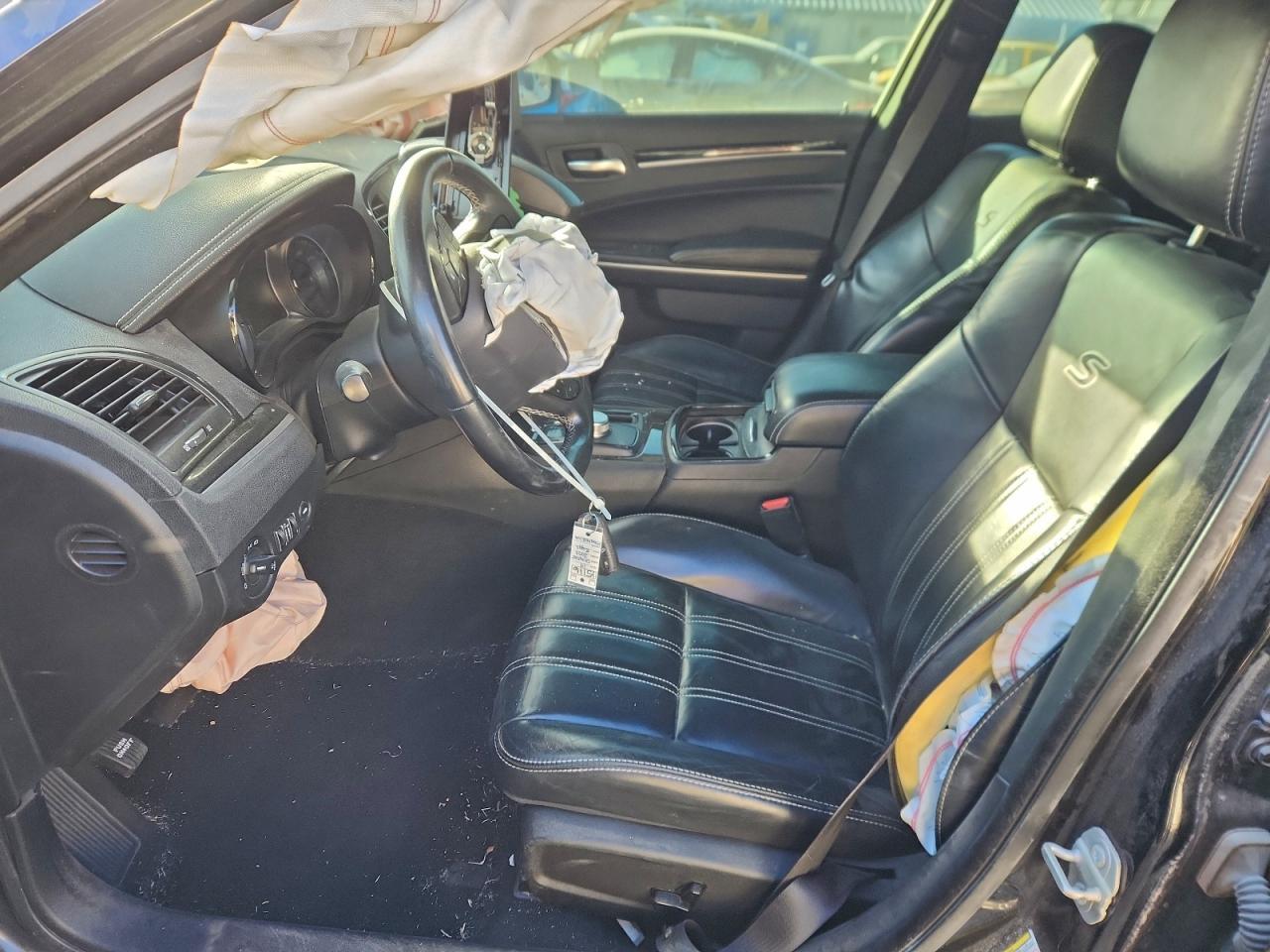 2019 Chrysler 300 s