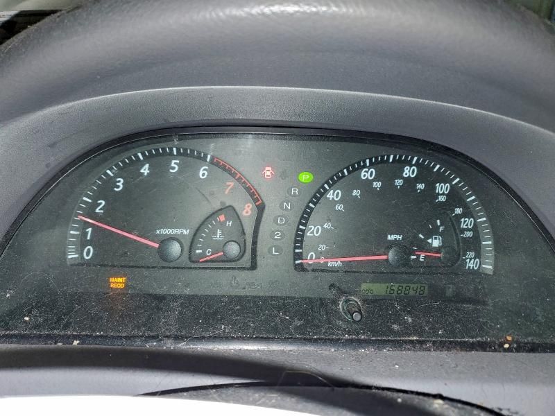 2004 Toyota Camry le