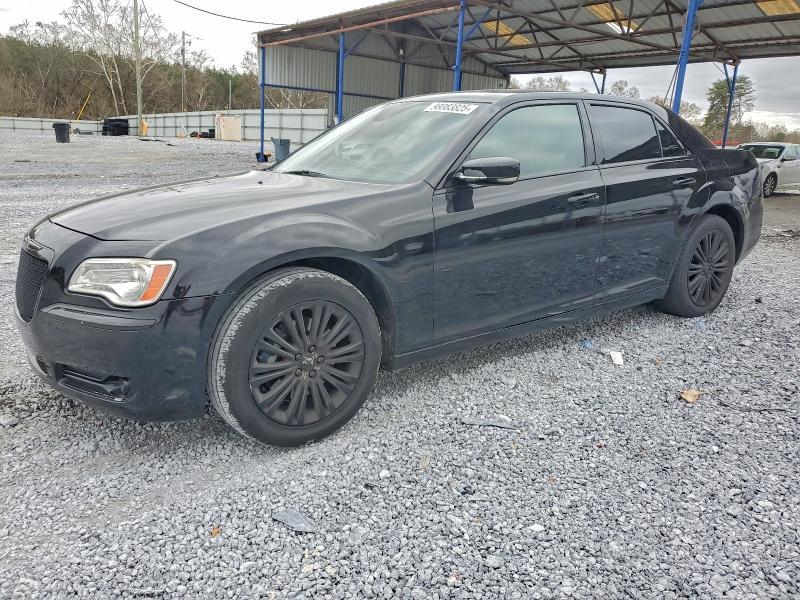 2013 Chrysler 300c Luxury