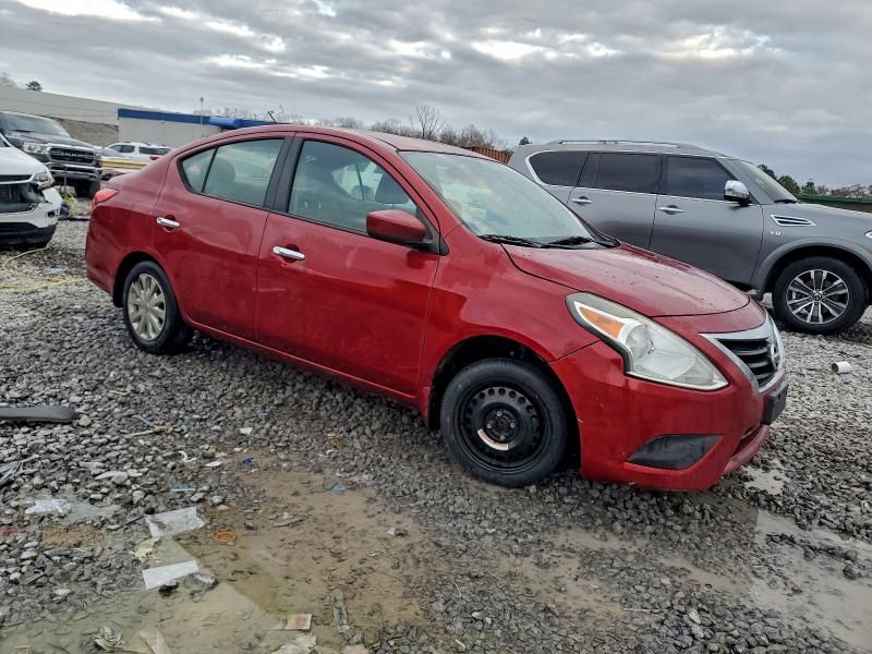 2015 Nissan Versa s