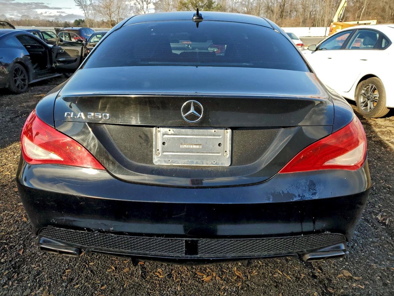 2015 Mercedes-Benz CLA