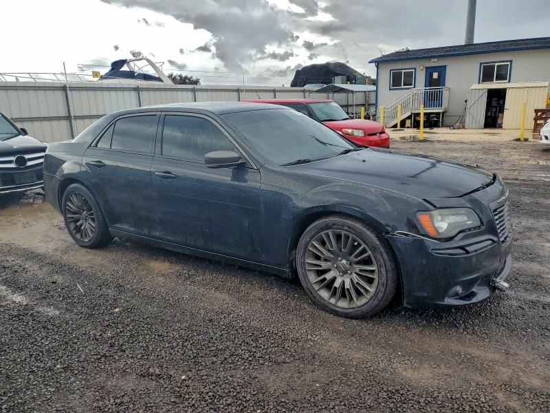 2014 Chrysler 300c Varvatos