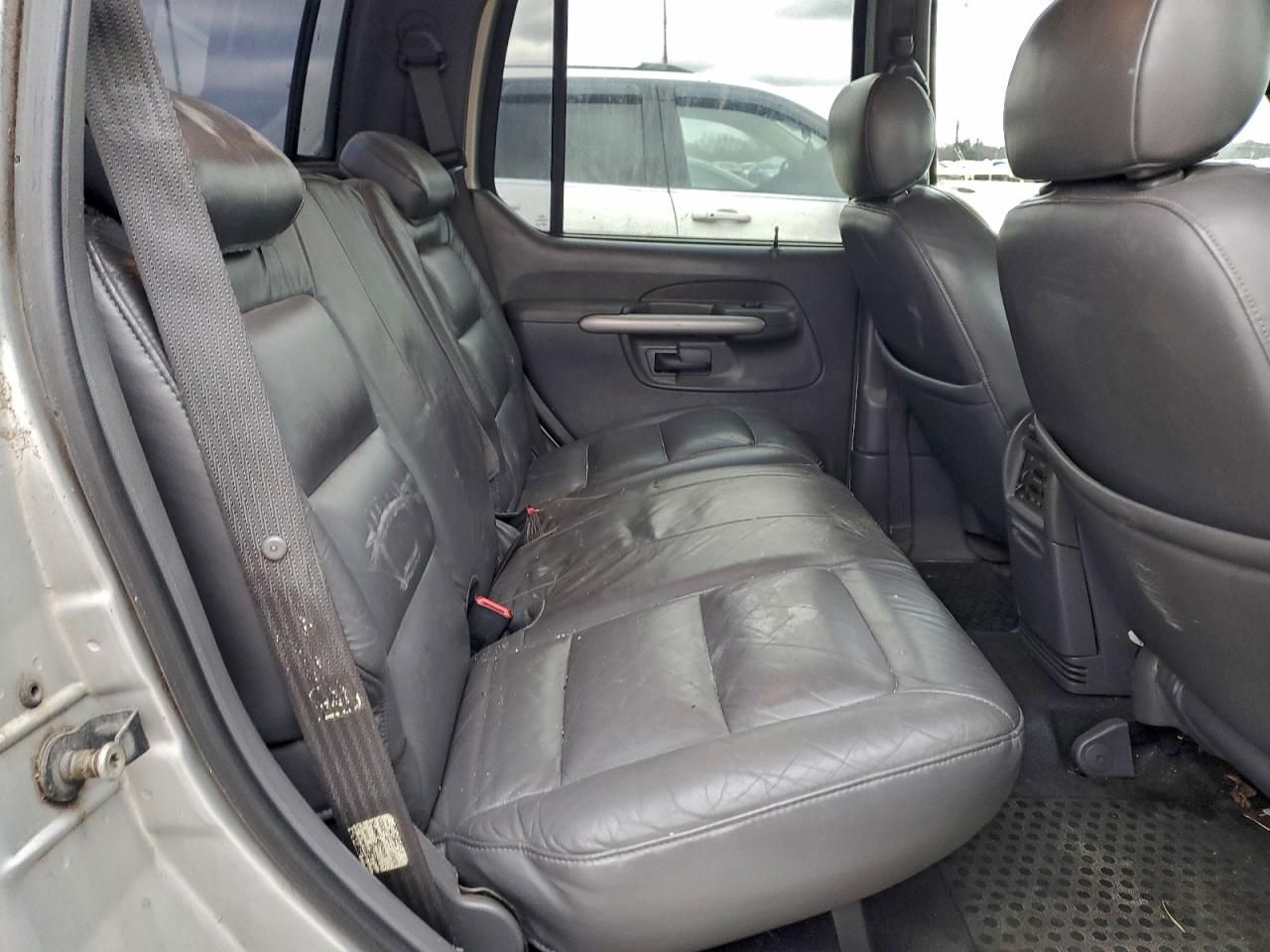 2002 Ford Explorer Sport Trac