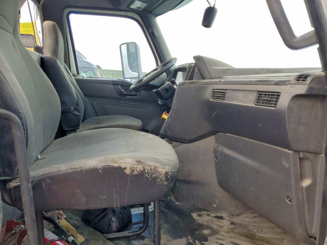 2019 International LT625 Semi Truck