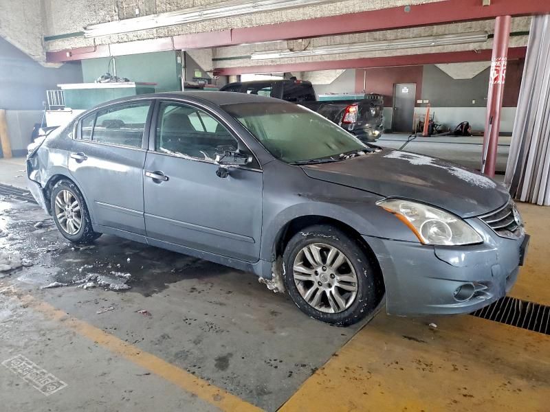 2011 Nissan Altima Base