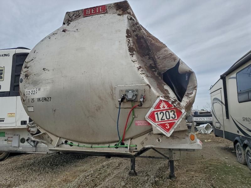 2008 Heil Tank Trailer