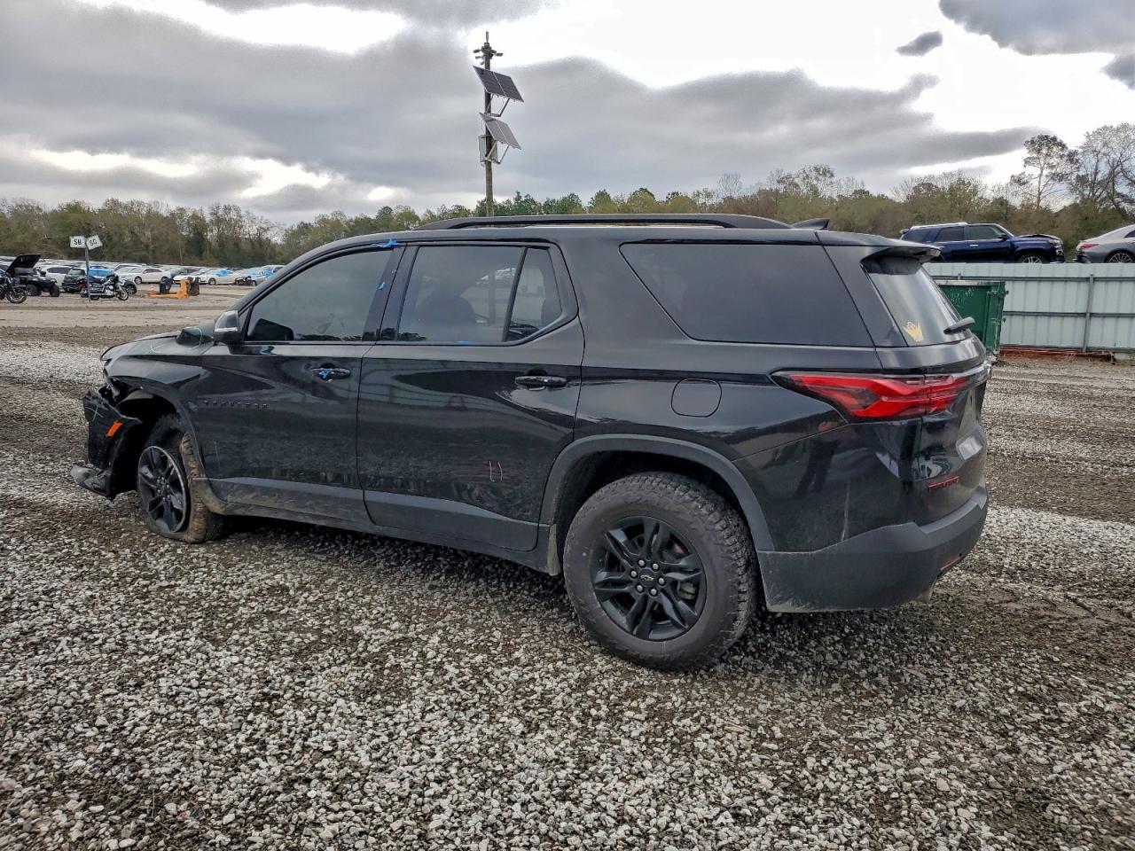 2022 Chevrolet Traverse lt