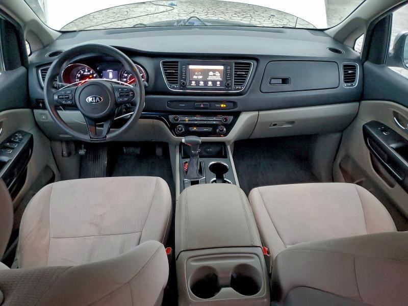 2020 KIA Sedona l